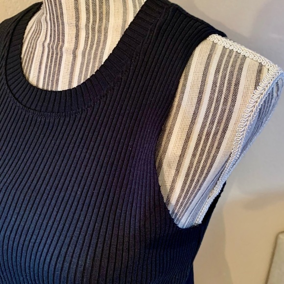 NWT TopShop Crop Top 10 Black Ribbed Sleeveless Round Neck Cotton Lycra Stretch - Picture 9 of 16